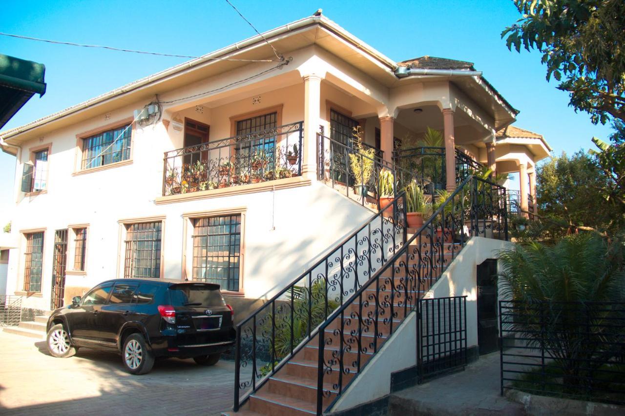 Mina Chai House Bnb Arusha Buitenkant foto